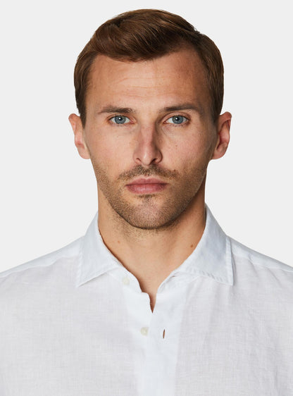 Camisa 100% lino con cuello semifrances