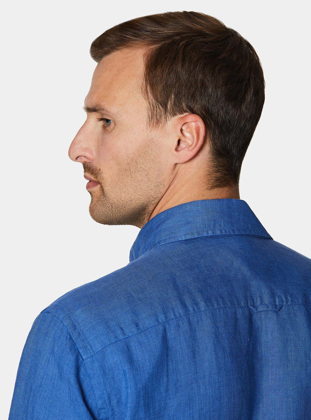 Camisa 100% lino con cuello semifrances