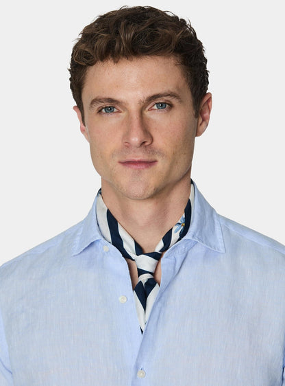 Camisa 100% lino con cuello semifrances