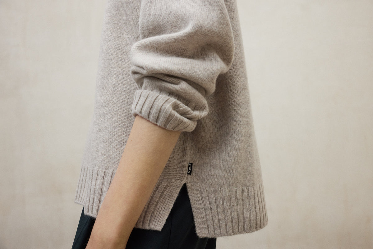 MOCAN KNIT WOMAN