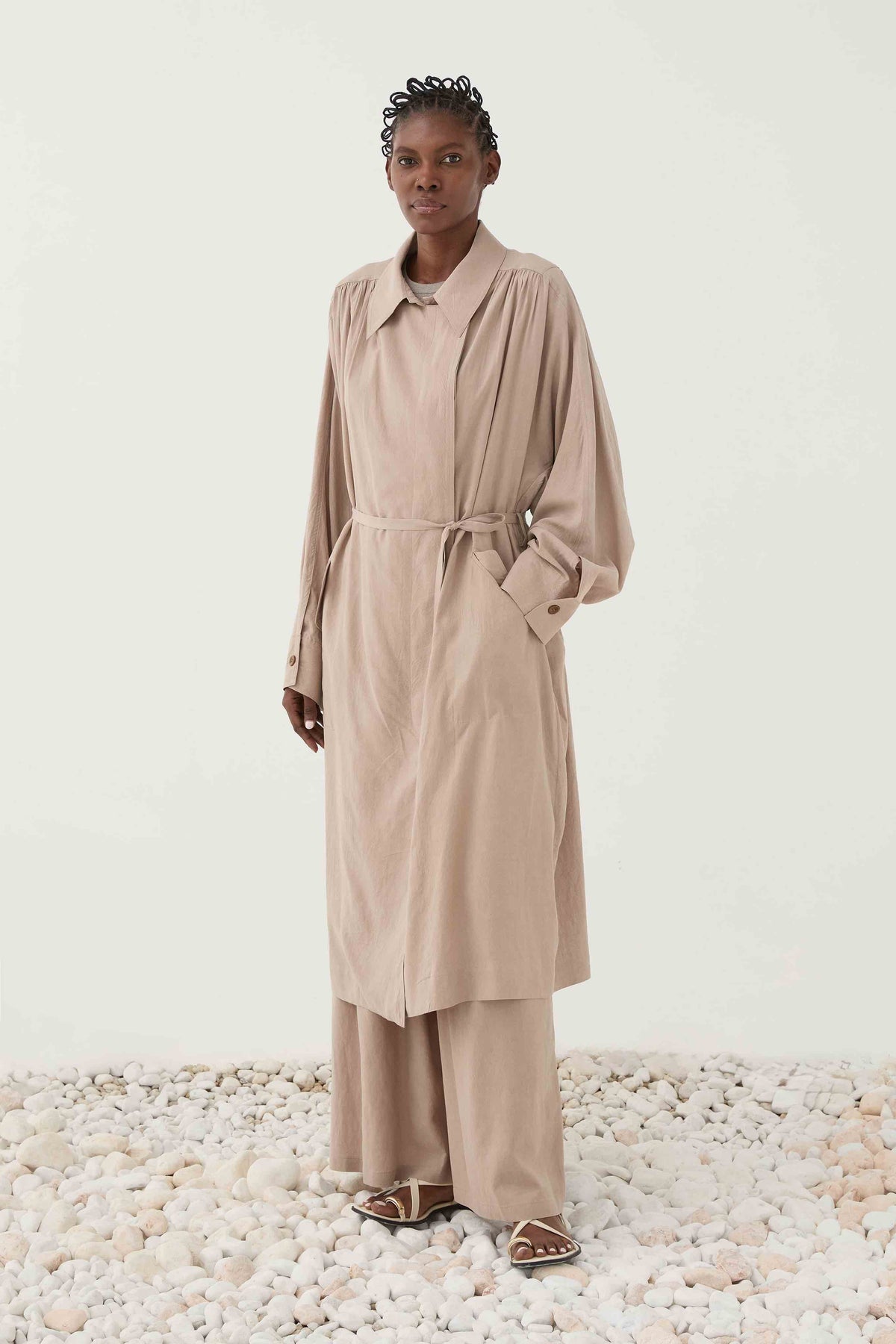 CHAQUETA BEIGE