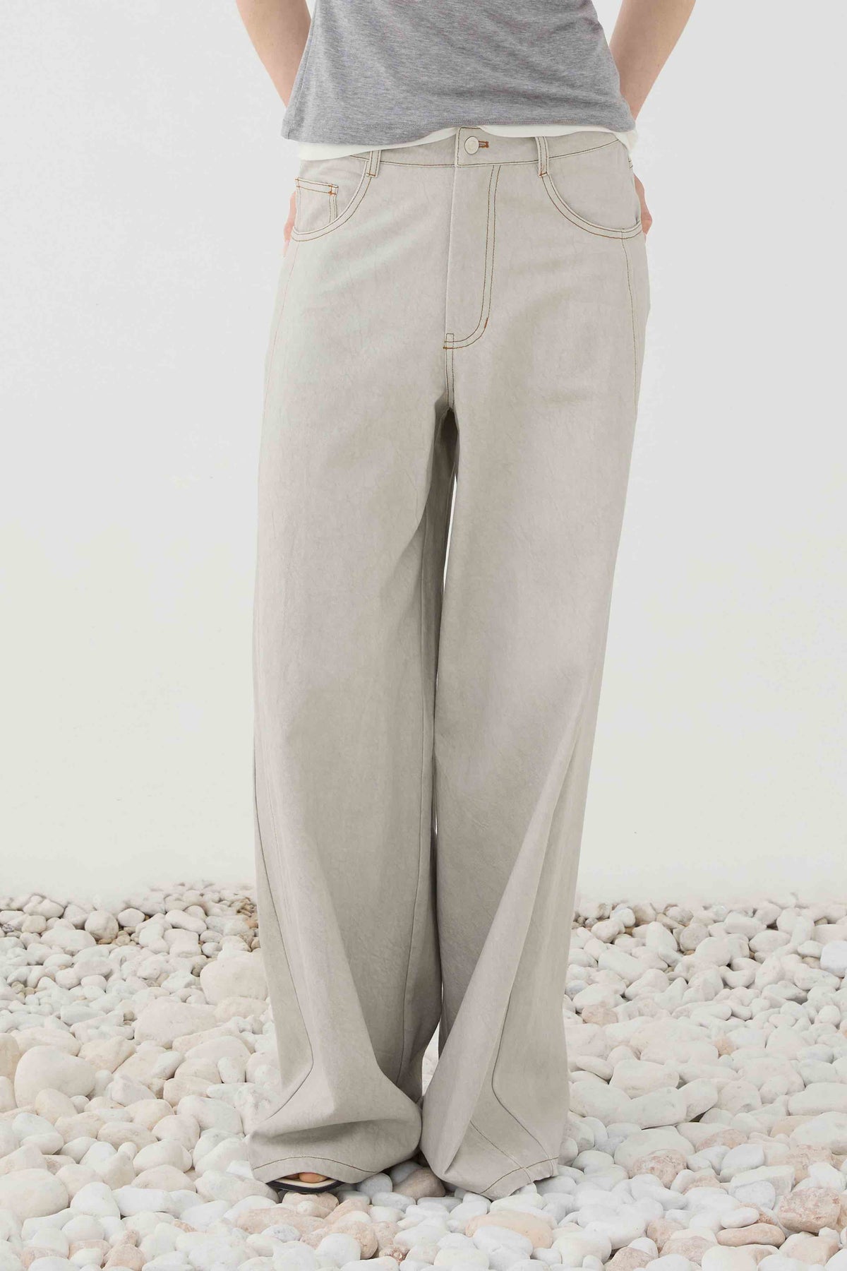 PANTALÓN GRIS