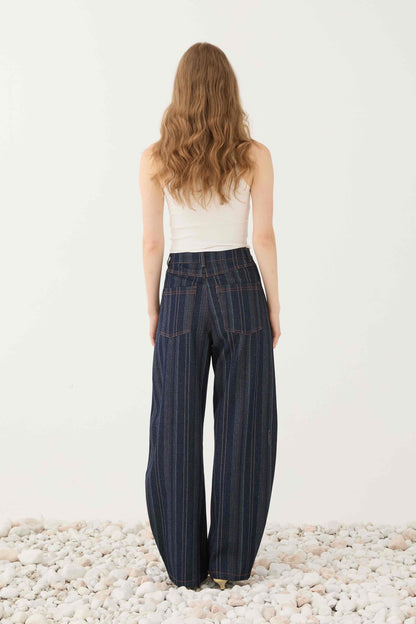 PANTALÓN AZUL
